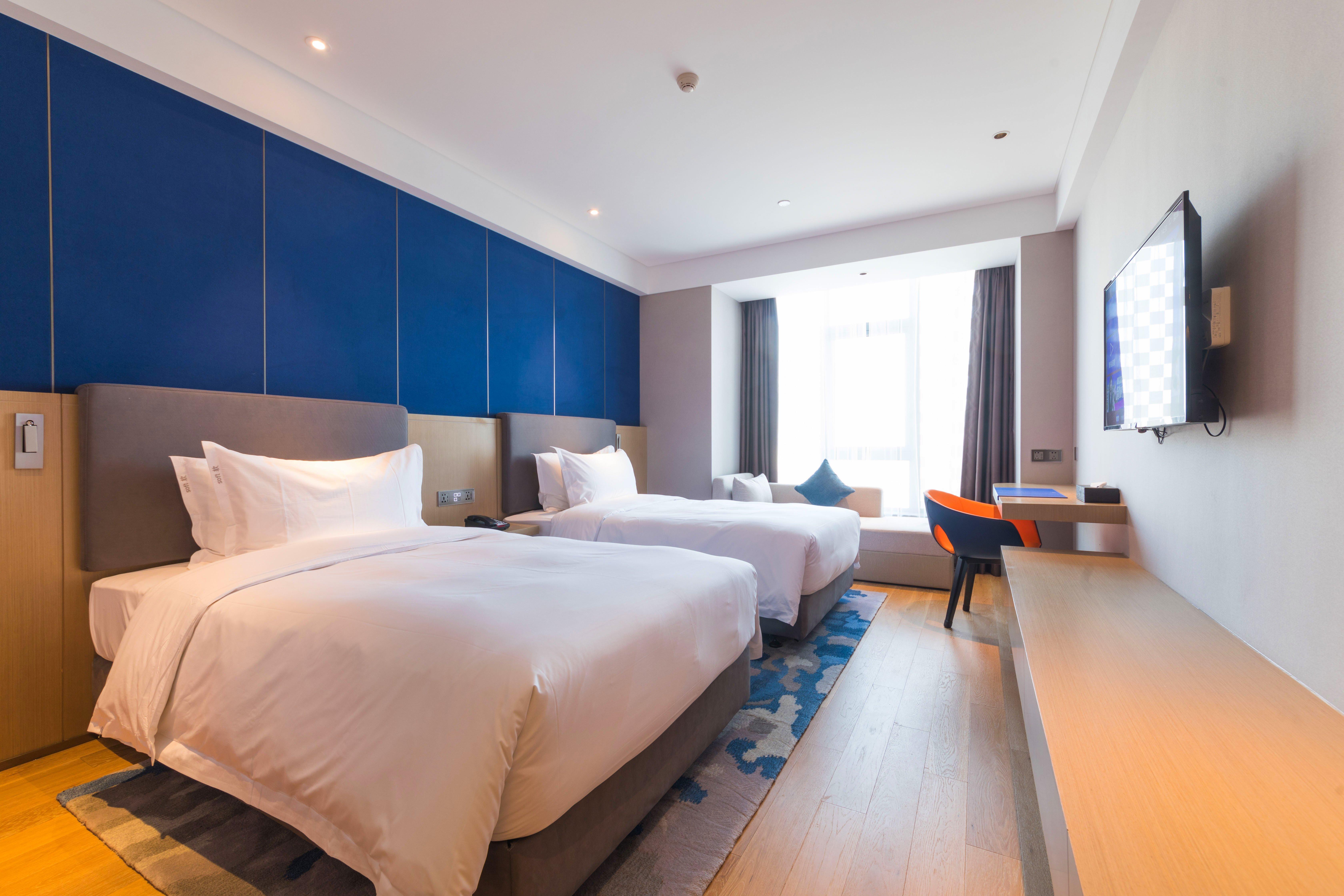 Holiday Inn Express Nanchang West Station By Ihg Exteriör bild